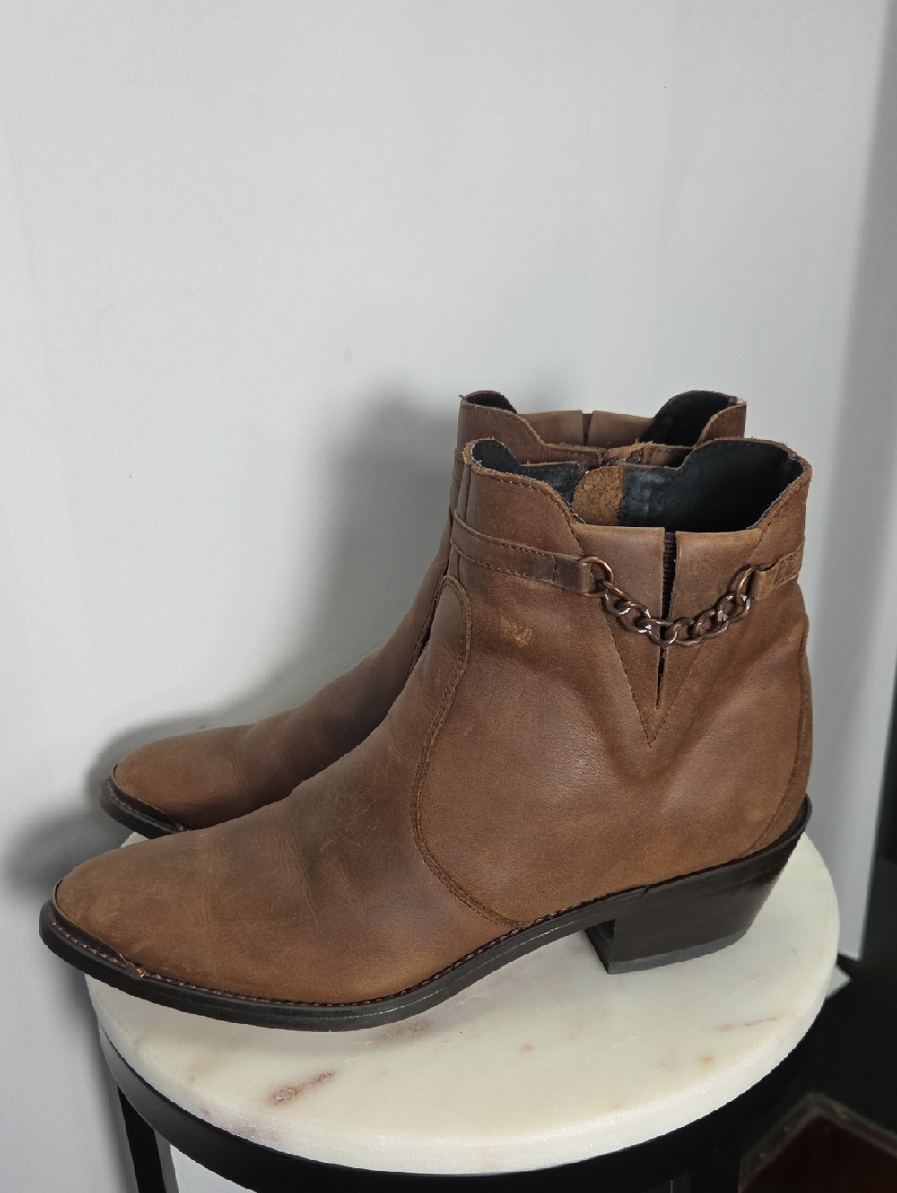 Durango Womens Brown Leather Western Ankle Boots with Chain Accent Size 9.5